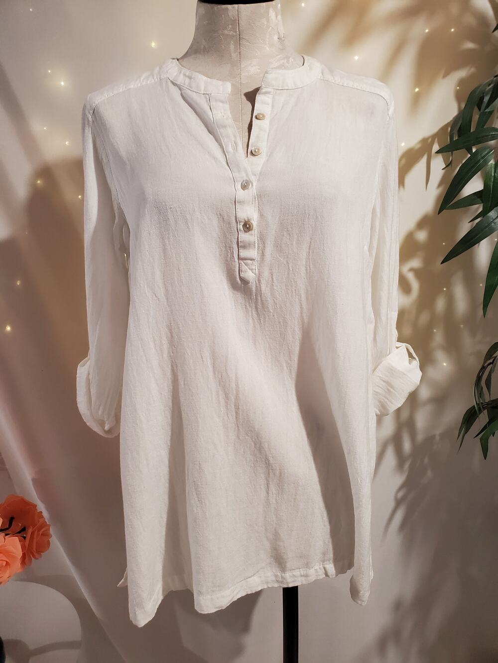 Soft Surroundings Womens Pomela Roll Tab Sleeve Popover Henley Tunic Size S Flax